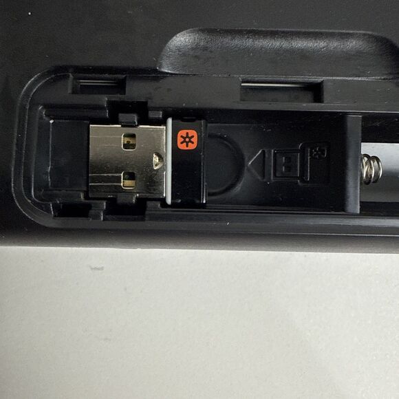 Logitech K360 Y-R0017 Wireless Keyboard With Unifying Dongle Tested Works Black - Picture 10 of 11